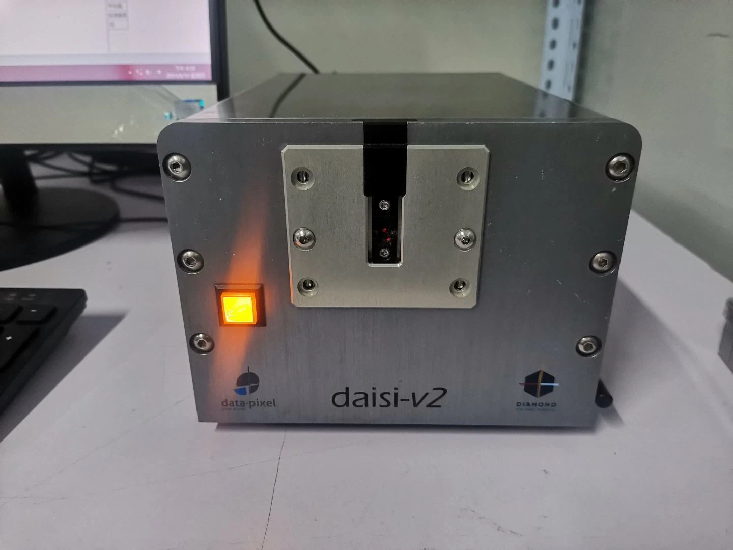Daisi Device